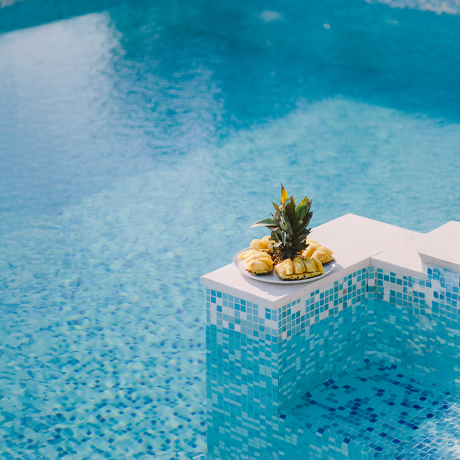 Custom-Pool-Construction